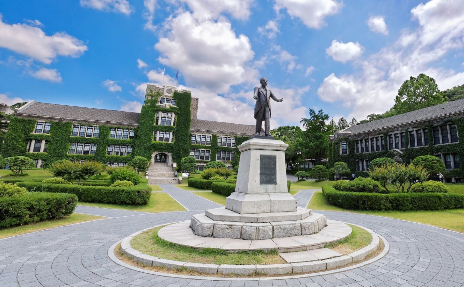 yonsei-university-1536x951